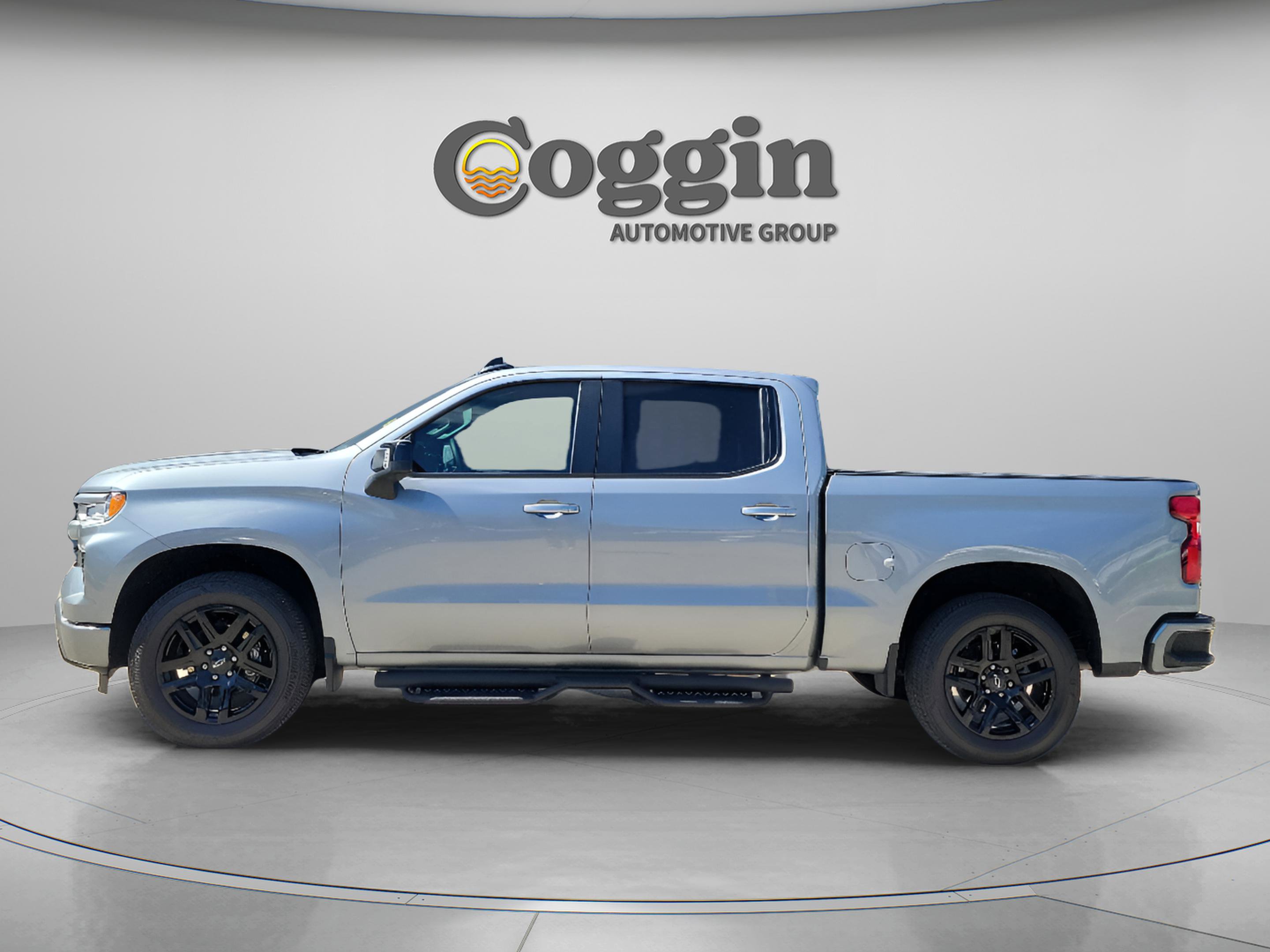 Used 2024 Chevrolet Silverado 1500 RST w/ RST All Star Premium Package image 2