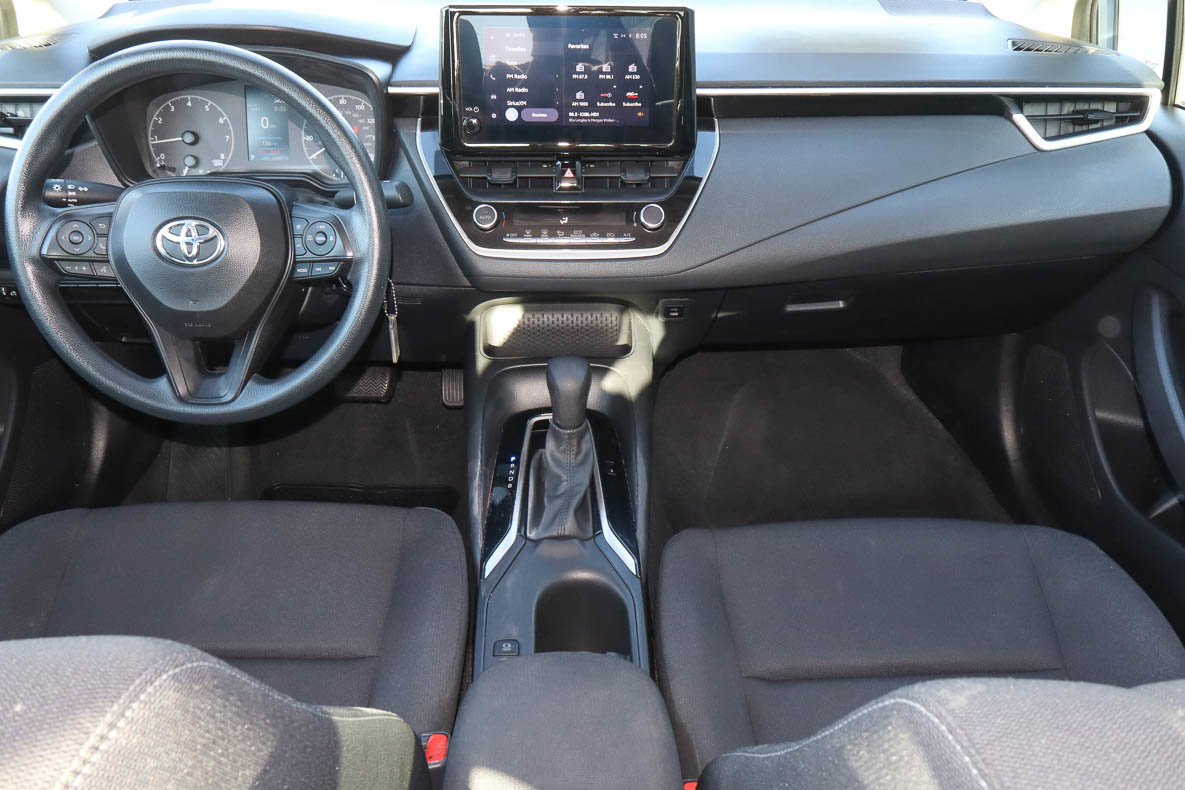 Used 2024 Toyota Corolla LE FWD image 10