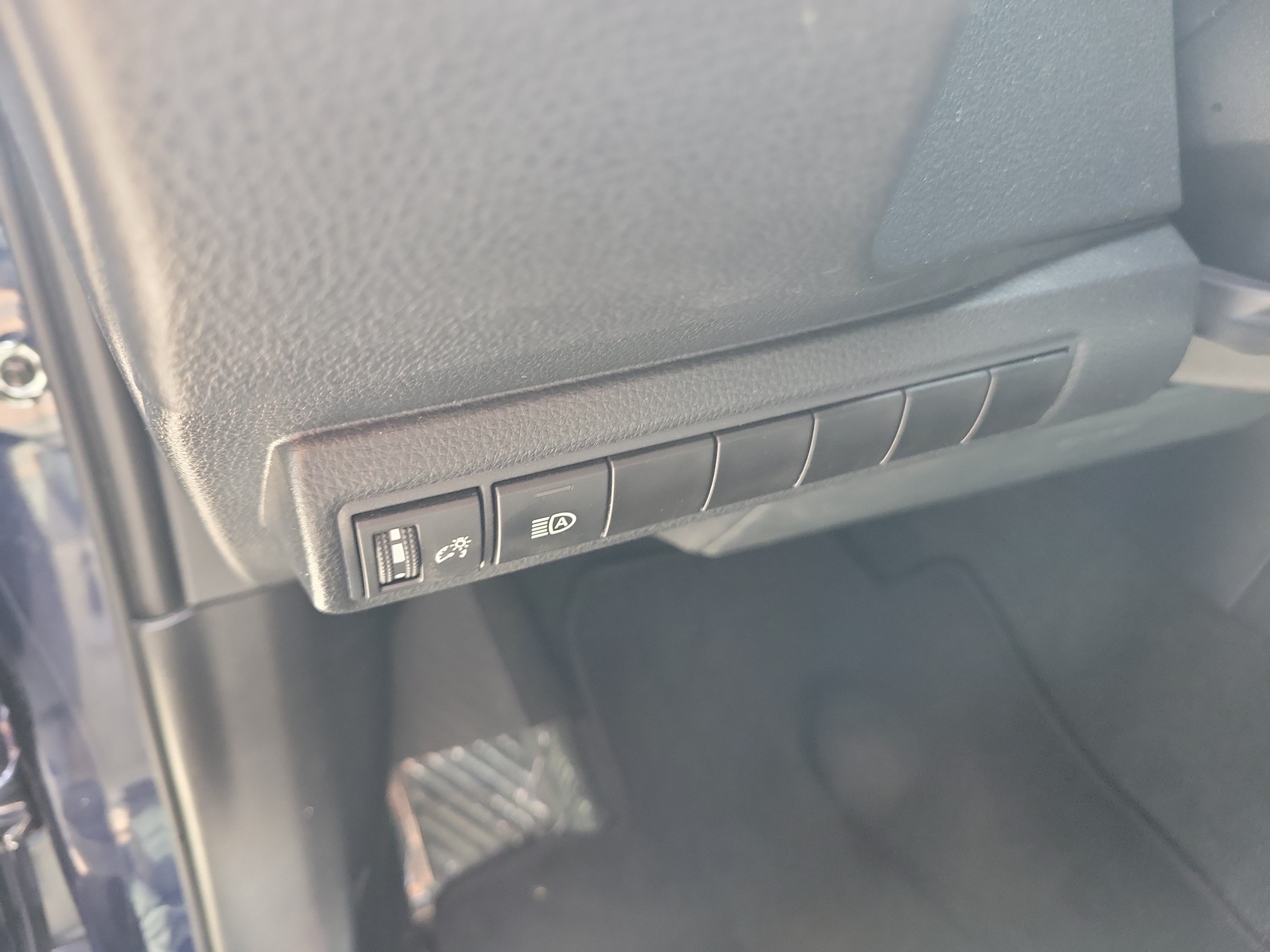 Certified 2024 Toyota Corolla LE FWD image 24