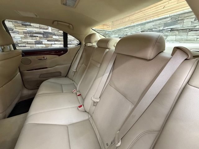 Used 2012 Lexus LS 460 AWD w/ Luxury Value Edition image 33