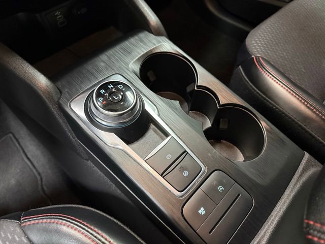 Used 2025 Ford Escape ST-Line image 19
