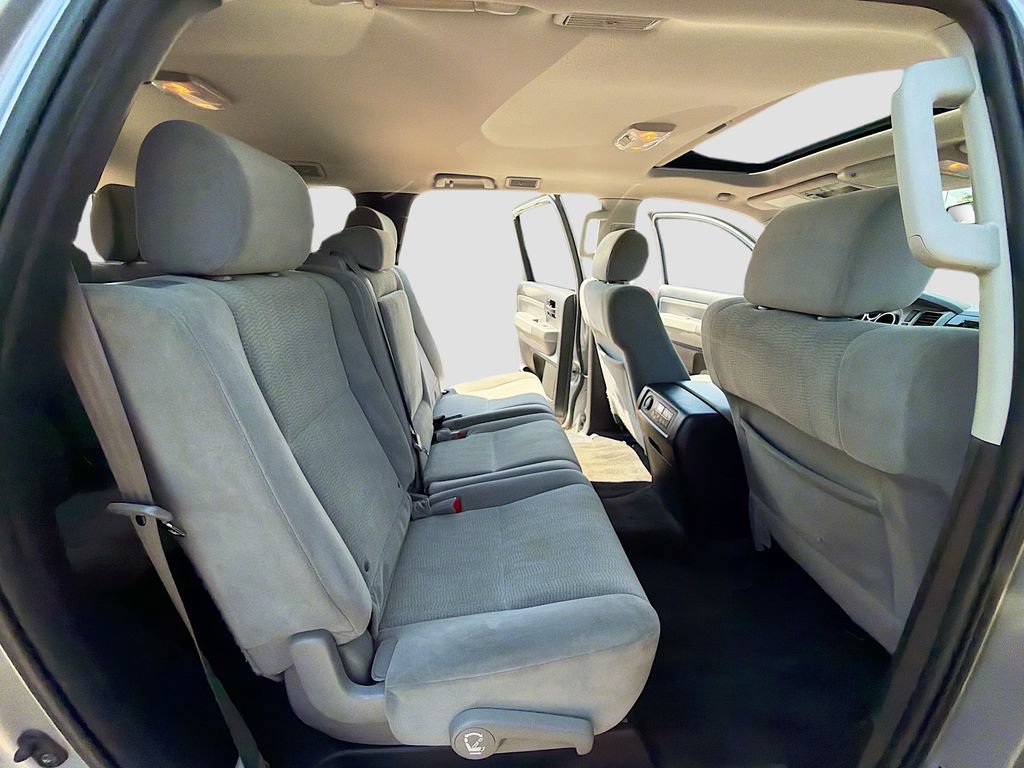 Used 2016 Toyota Sequoia SR5 AWD/4WD image 29