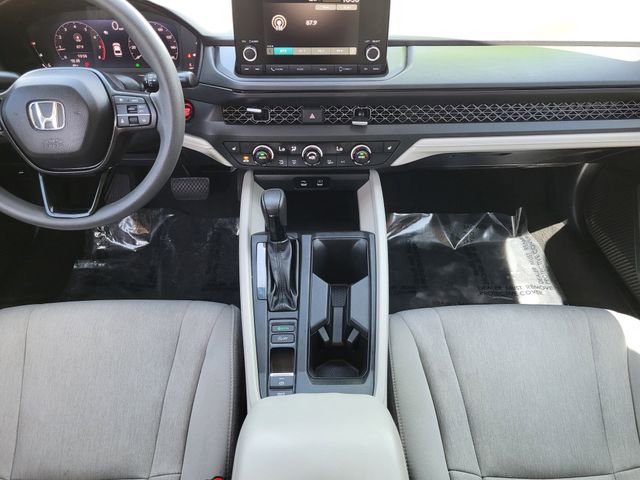 Used 2024 Honda Accord EX image 18