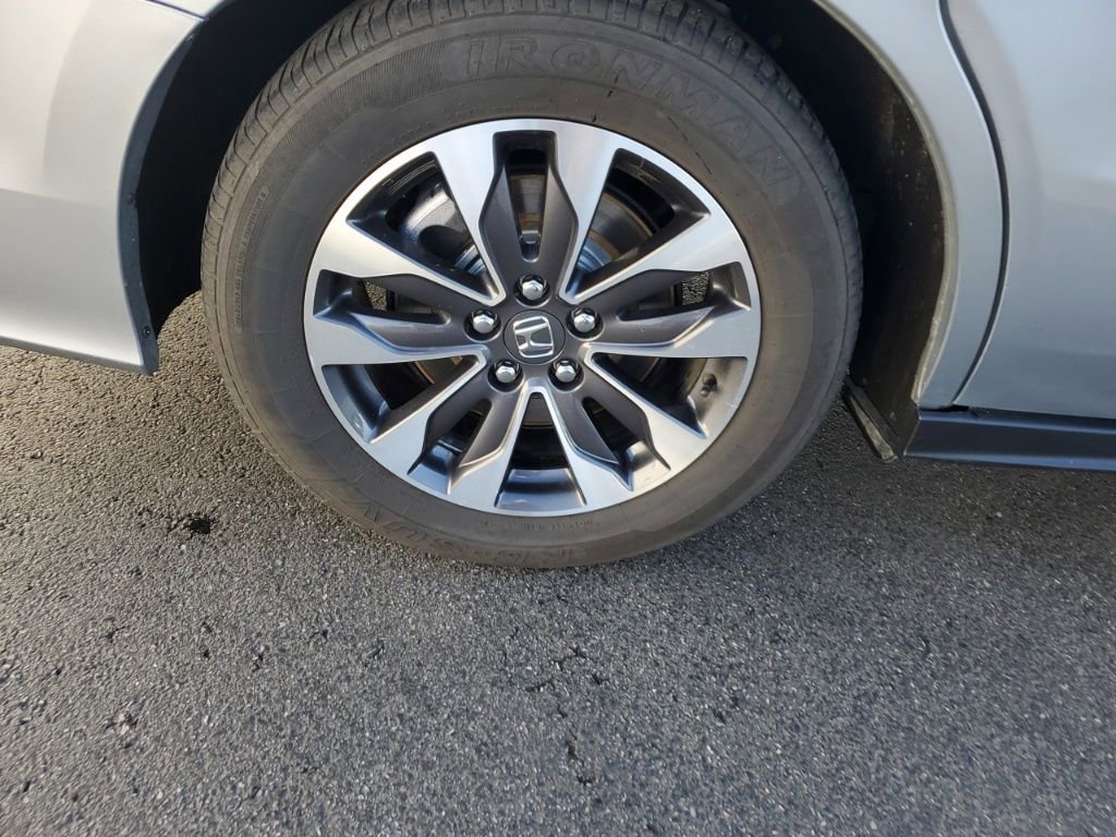 Used 2024 Honda Odyssey EX-L image 7