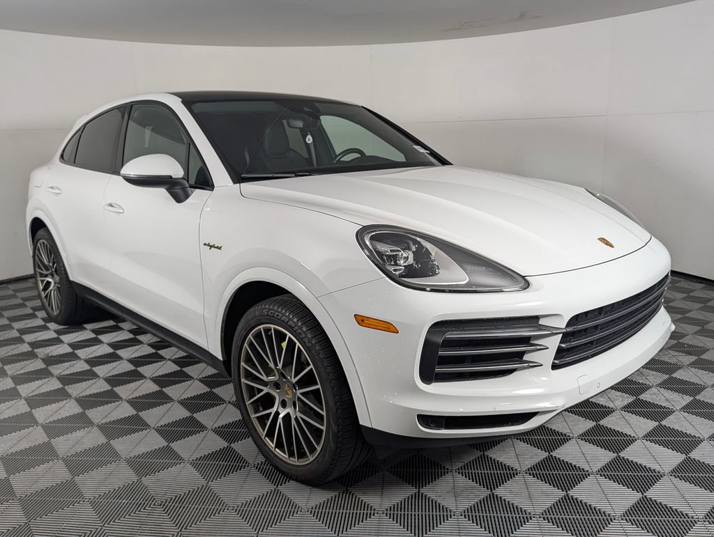 Certified 2023 Porsche Cayenne Platinum Edition AWD/4WD image 9