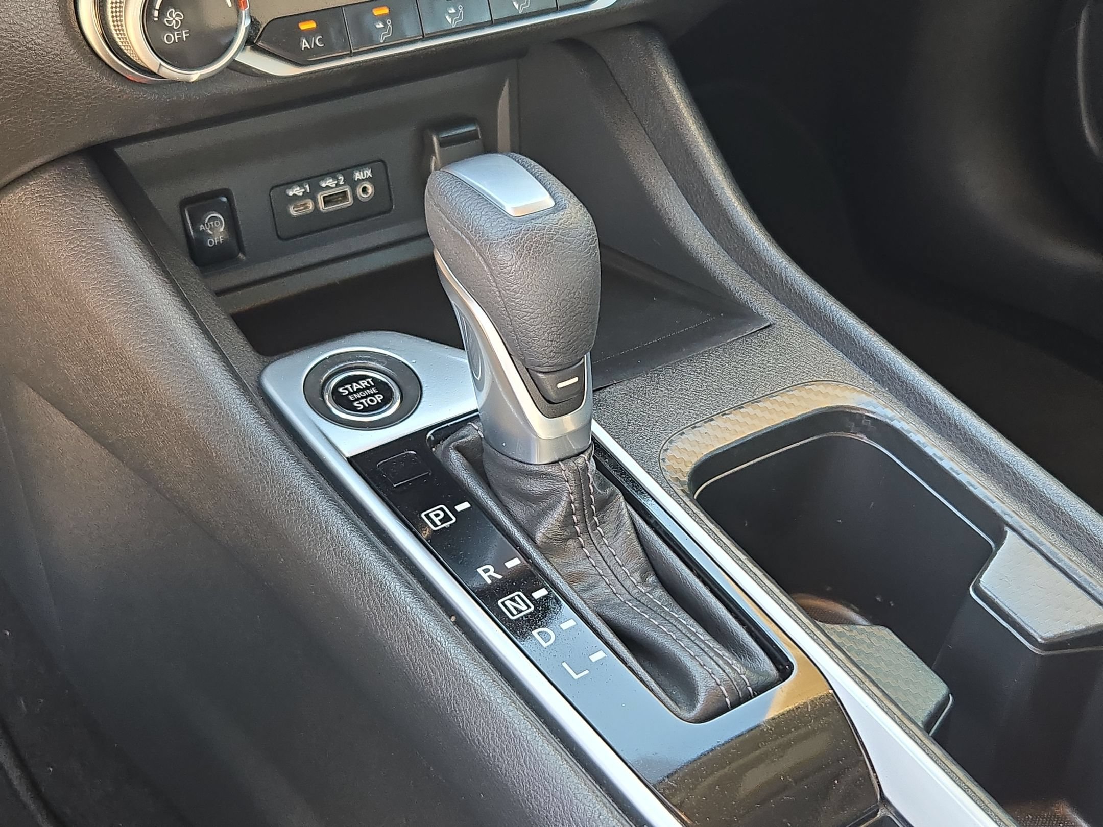 Certified 2024 Nissan Sentra SV FWD image 19