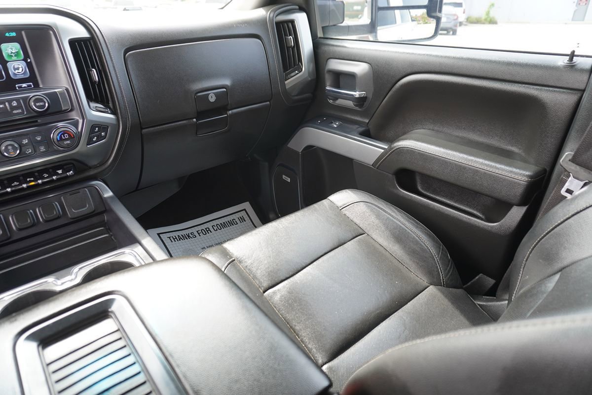 Used 2019 Chevrolet Silverado 3500 LTZ w/ Duramax Plus Package AWD/4WD image 29