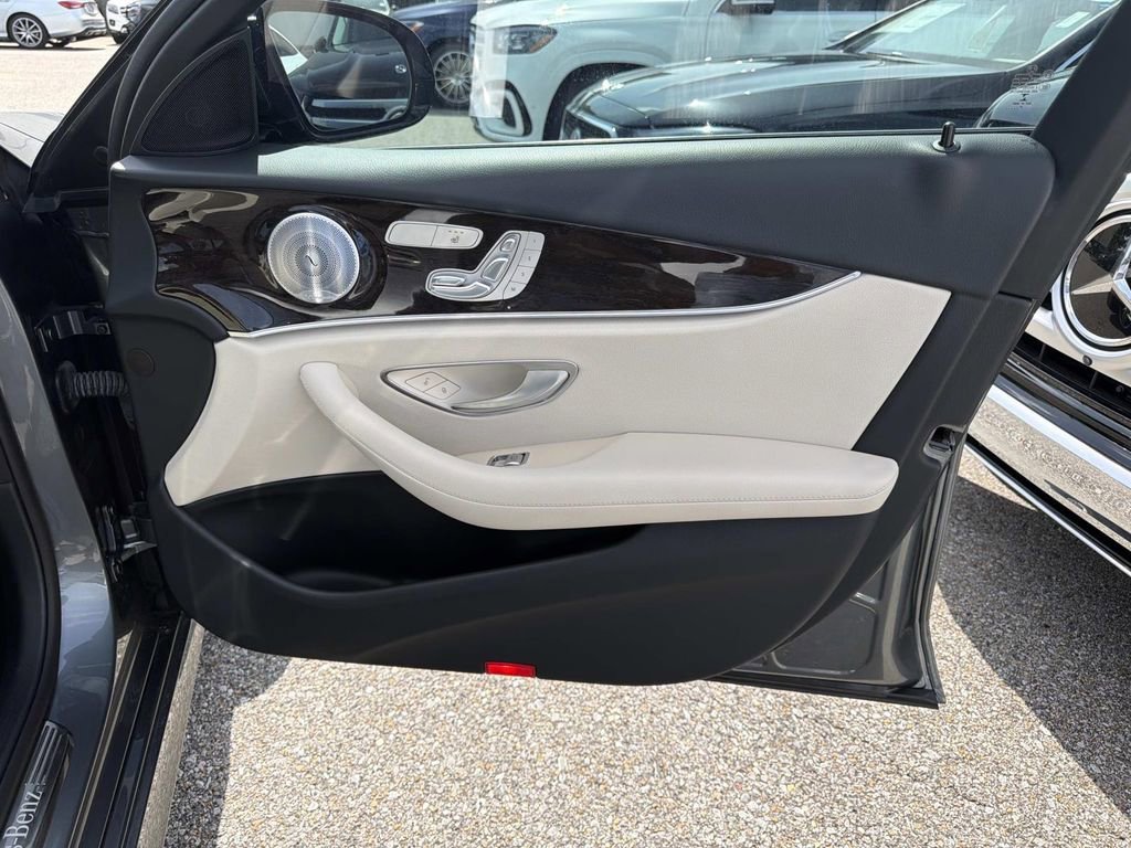 Used 2020 Mercedes-Benz E 450 4MATIC Sedan image 14
