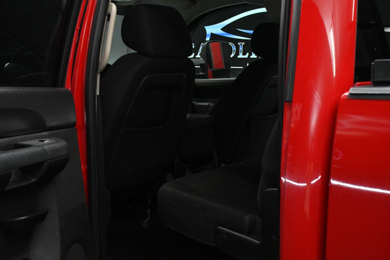 Used 2014 GMC Sierra 3500 SLE w/ SLE Preferred Package AWD/4WD image 29