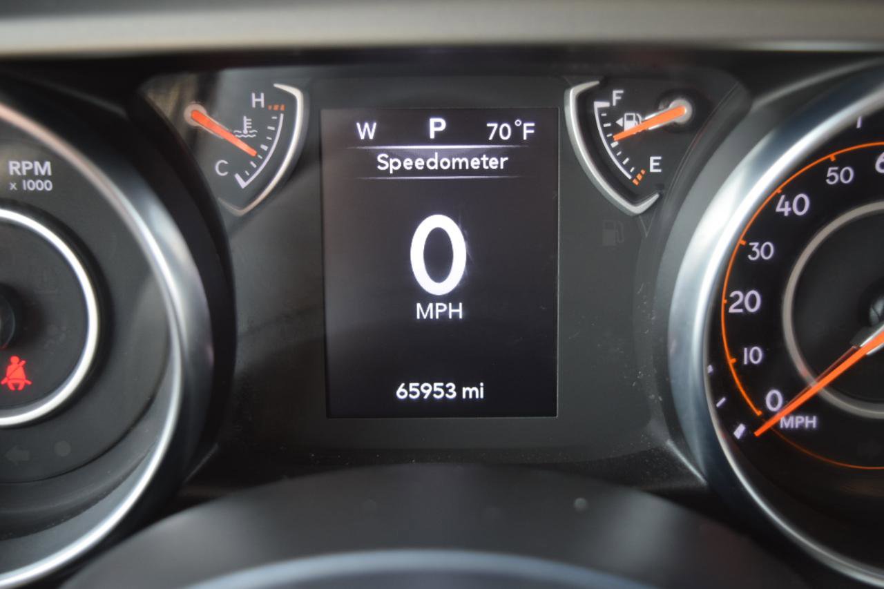 Used 2022 Jeep Gladiator Sport image 19