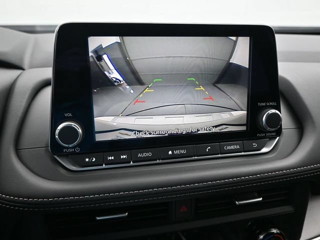 Used 2026 Nissan Rogue SV AWD/4WD image 14