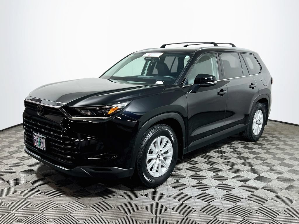Certified 2024 Toyota Grand Highlander AWD image 3