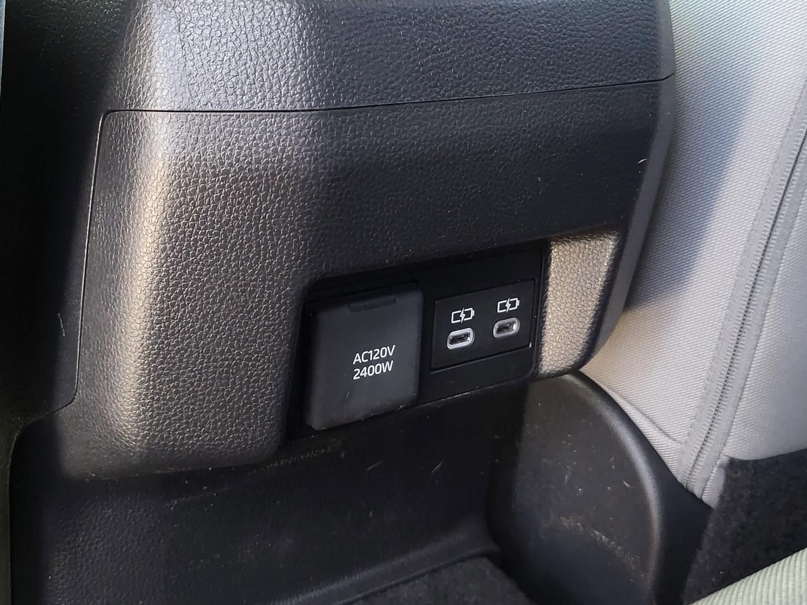 Used 2025 Toyota Tacoma TRD Off-Road image 12