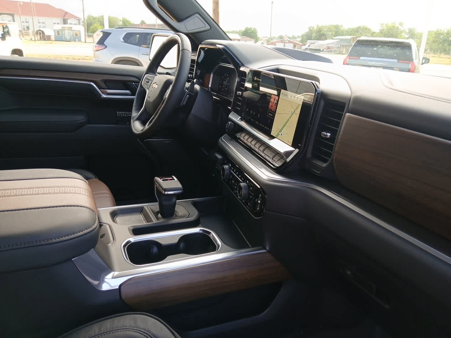 New 2026 Chevrolet Silverado 1500 High Country w/ High Country Premium Package AWD/4WD image 68