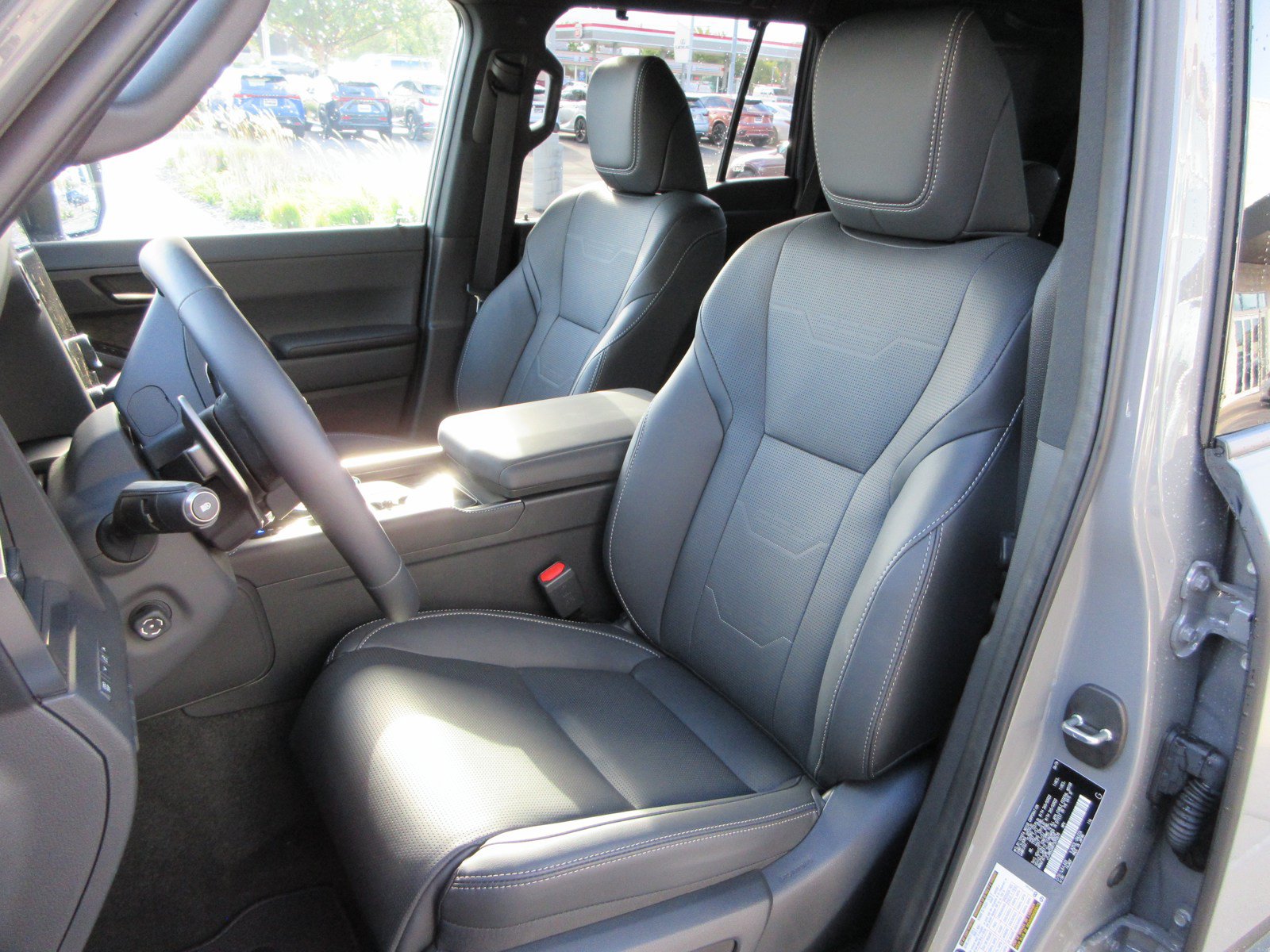 Used 2026 Lexus GX 550 w/ Cold Area Package AWD/4WD image 20