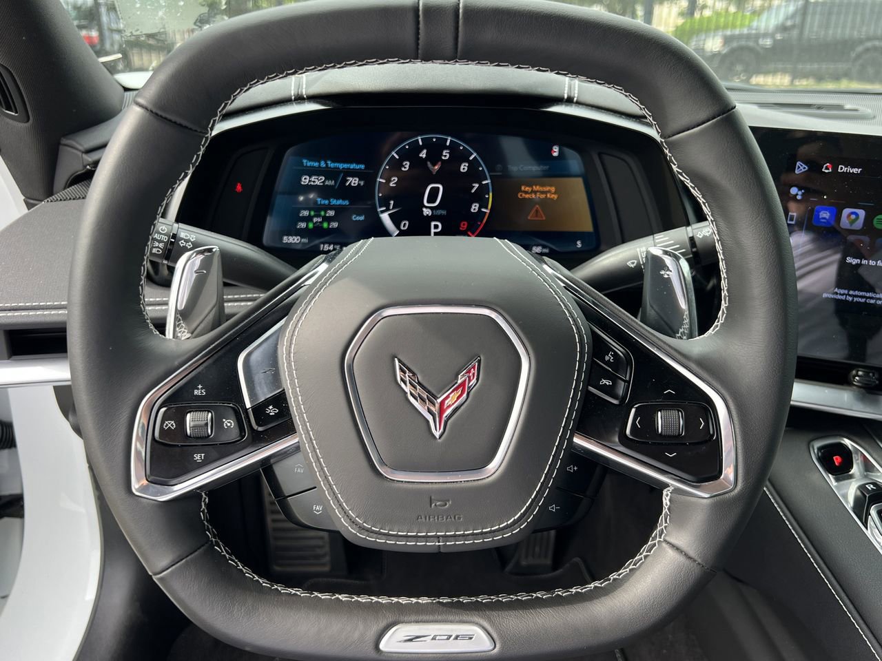Used 2025 Chevrolet Corvette Z06 RWD image 8