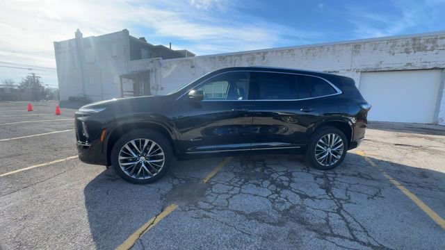 New 2026 Buick Enclave Avenir w/ Super Cruise Package FWD image 5