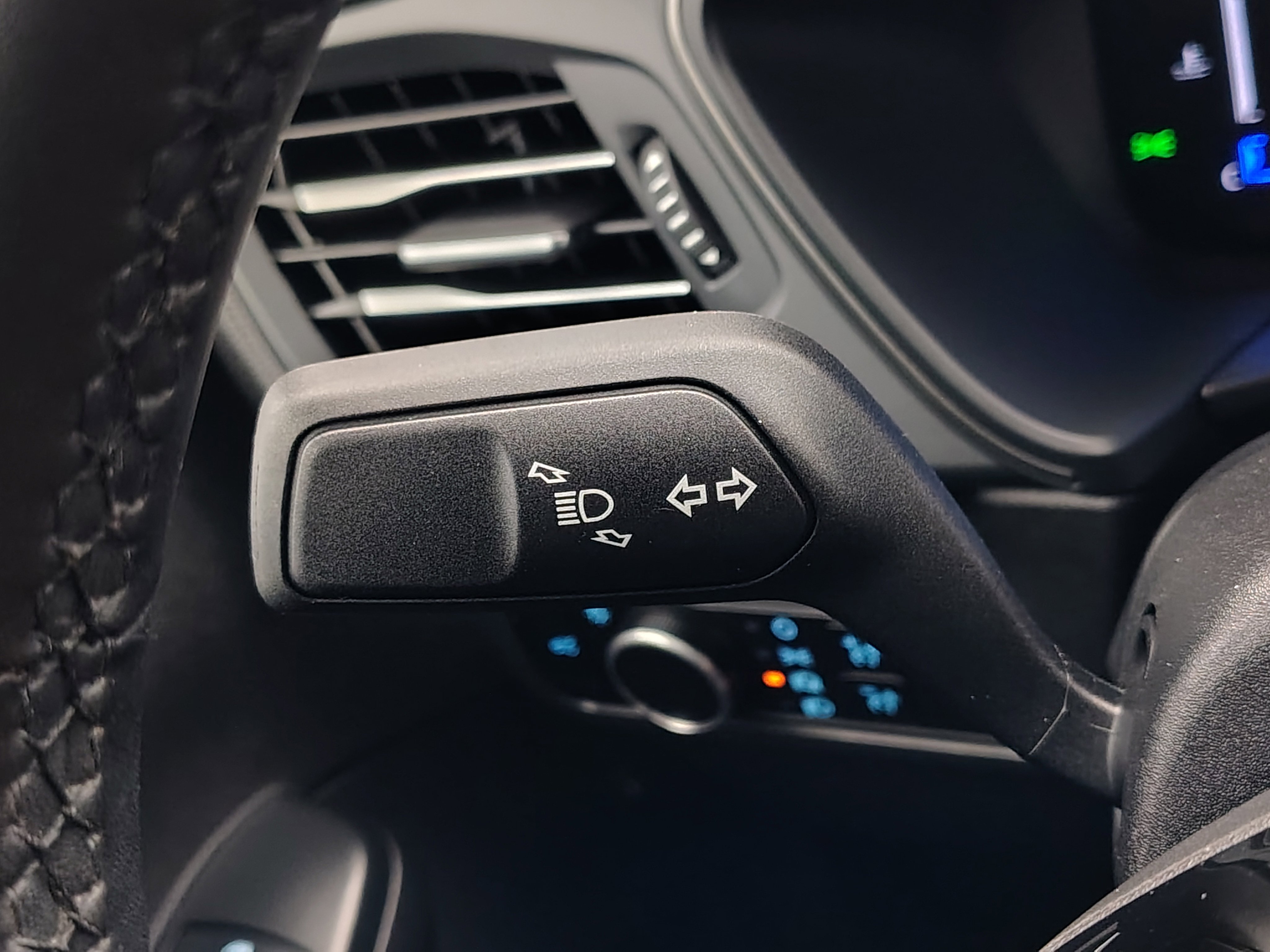 Used 2023 Ford Escape Active w/ Tech Pack #1 image 43