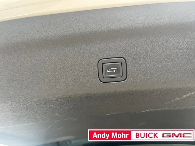 Used 2023 GMC Yukon Denali Ultimate AWD/4WD image 12