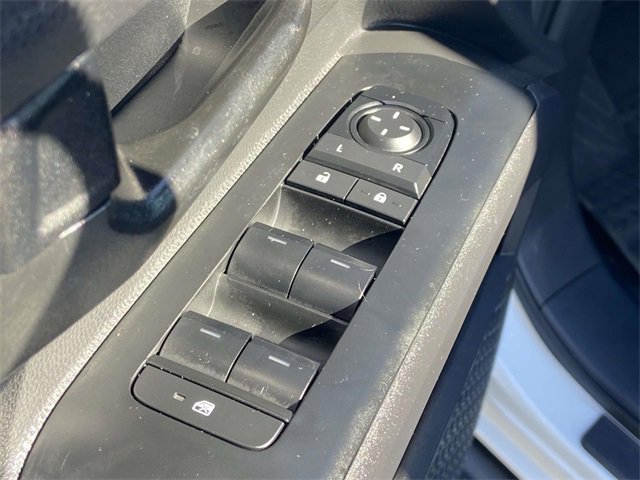 Used 2025 Toyota Tacoma SR5 image 16