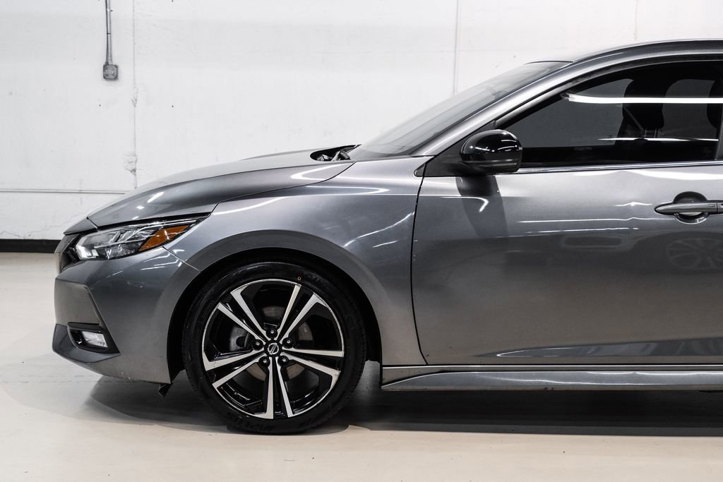 Used 2023 Nissan Sentra SR w/ Trunk Package image 12
