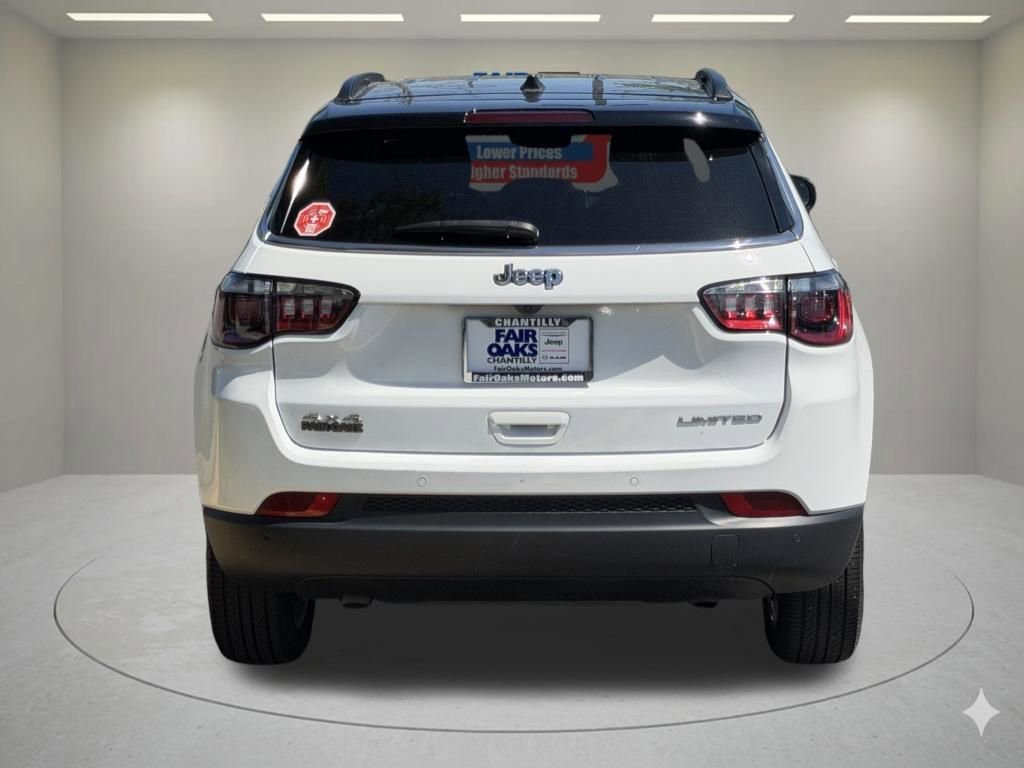 Certified 2025 Jeep Compass Limited AWD/4WD image 9