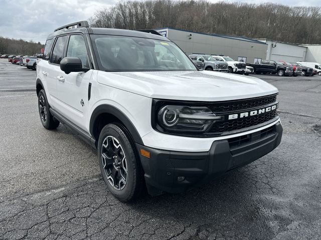Used 2025 Ford Bronco Sport Outer Banks w/ Outer Banks Tech Package+ AWD/4WD image 11