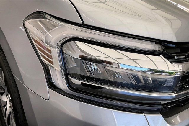 Used 2024 Ford Expedition Max Limited image 29