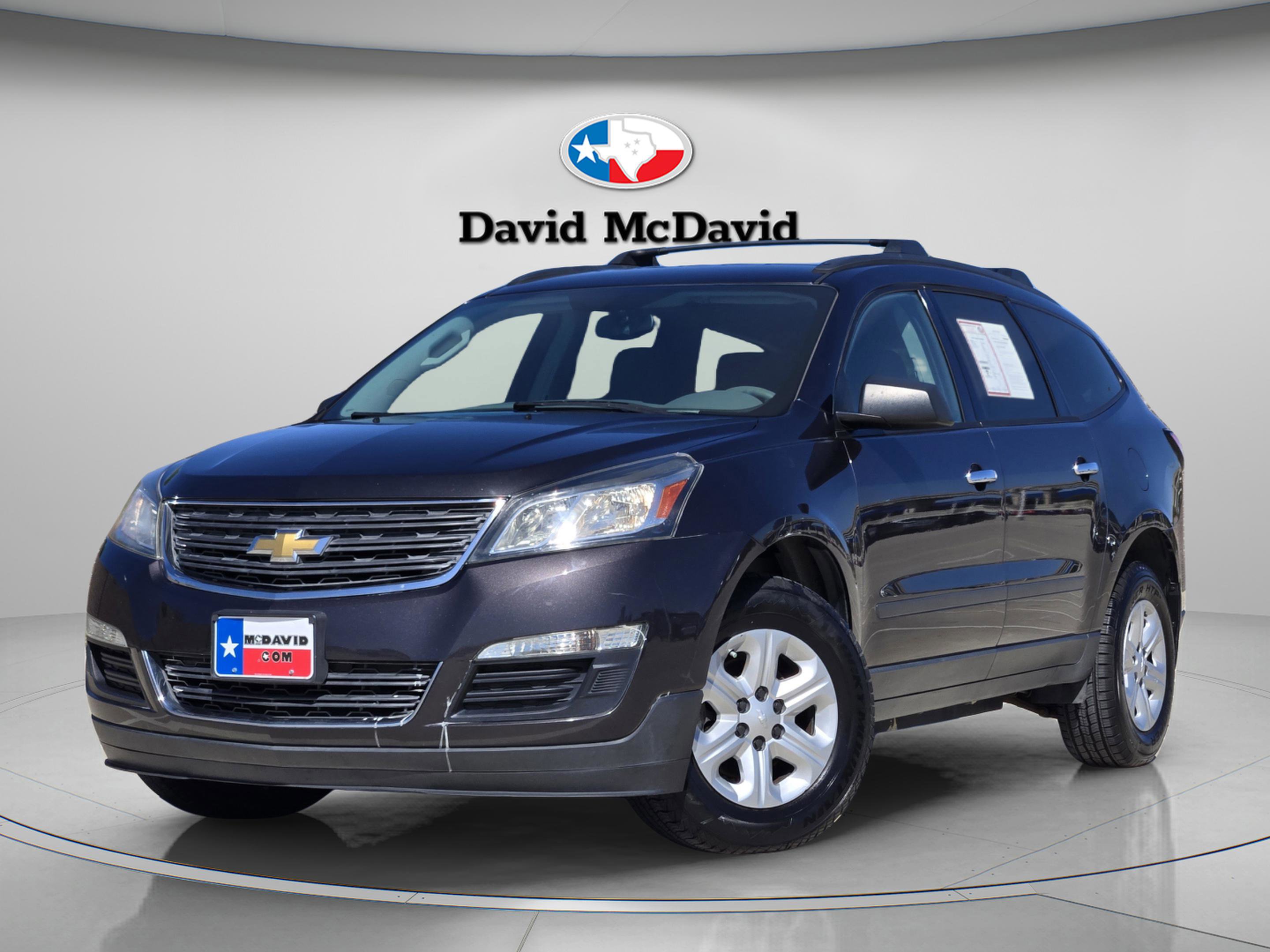 Used 2015 Chevrolet Traverse LS image 1