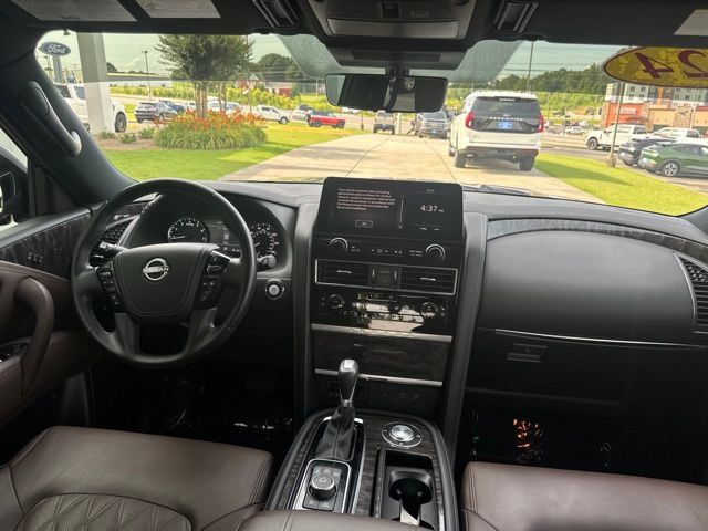 Used 2024 Nissan Armada Platinum w/ Captain's Chairs Package RWD image 20