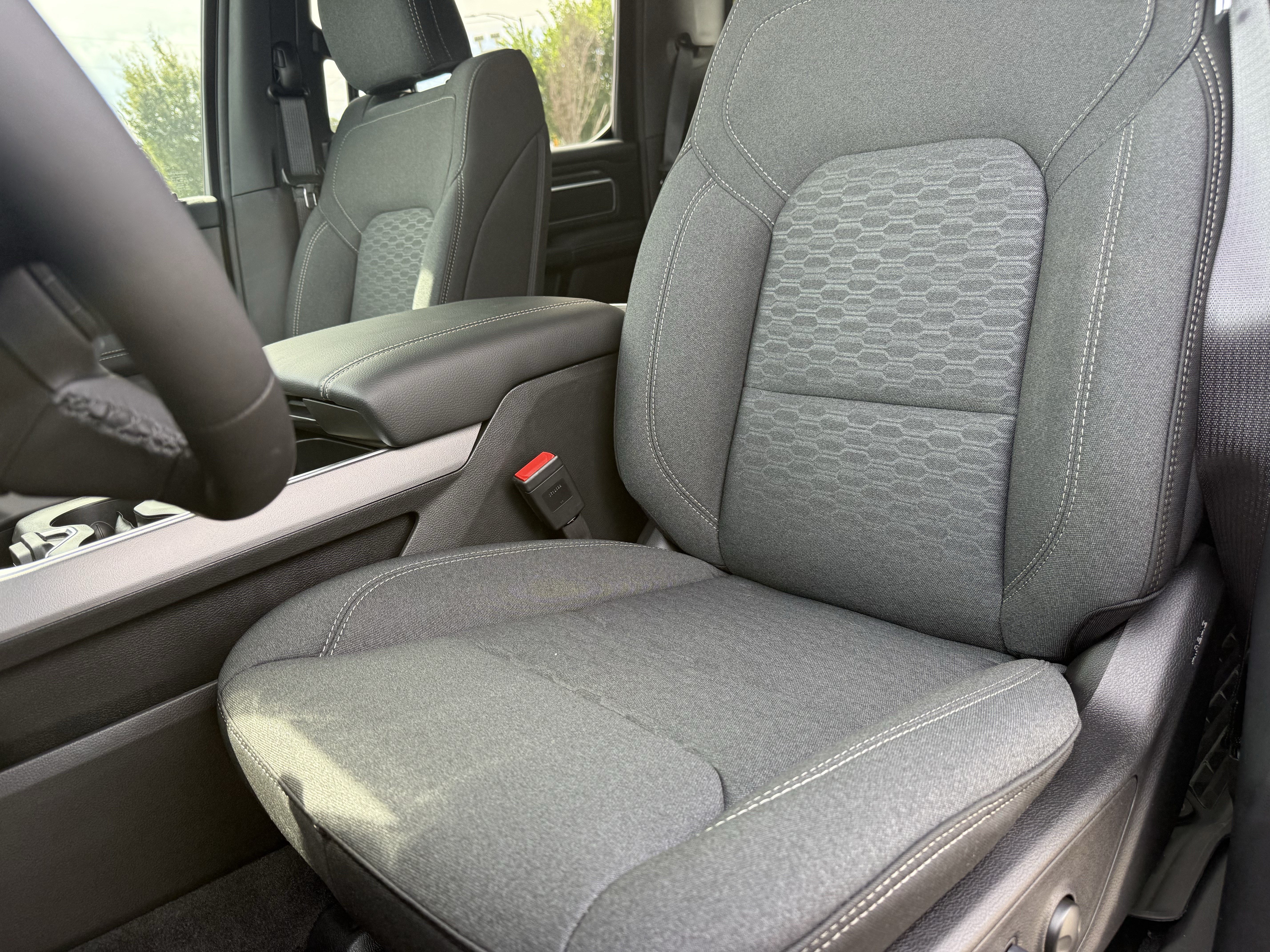 New 2026 RAM 1500 Big Horn AWD/4WD image 16