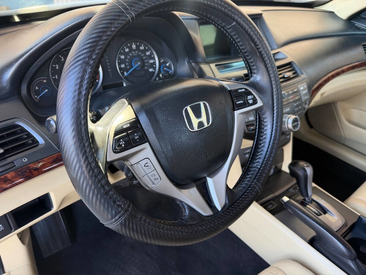 Used 2010 Honda Crosstour EX-L image 16