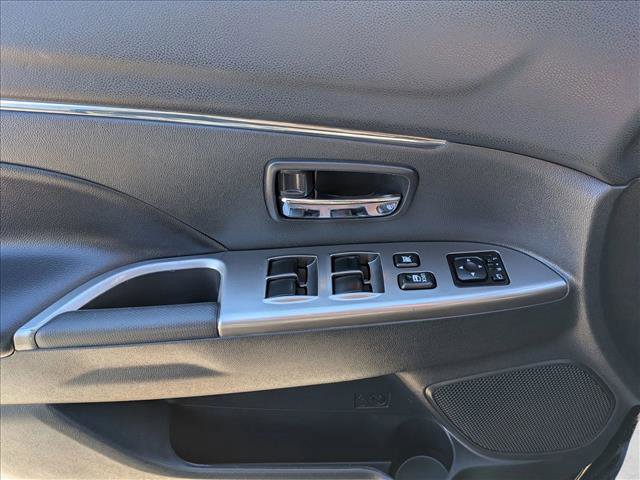 Used 2024 Mitsubishi Outlander Sport AWD image 15