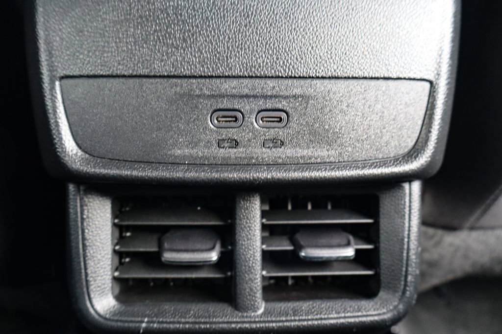 Used 2025 Chevrolet Equinox LT image 17