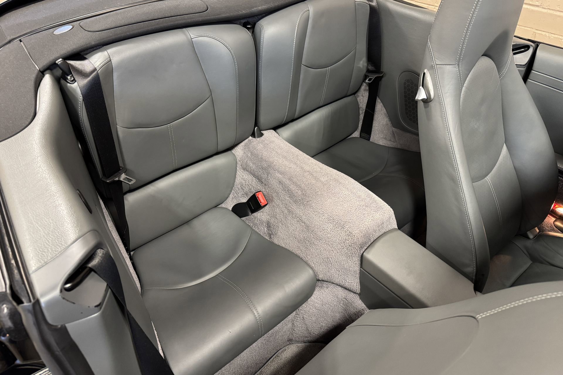 Used 2006 Porsche 911 Carrera S image 40