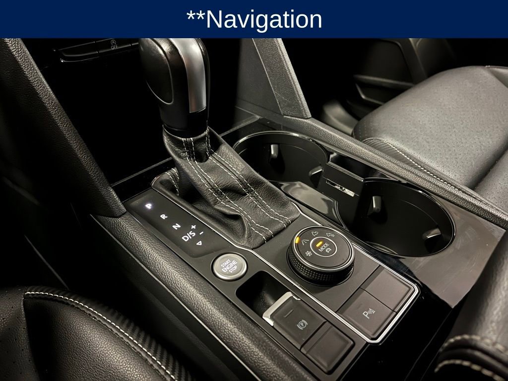 Used 2023 Volkswagen Atlas Cross Sport SEL R-Line image 14