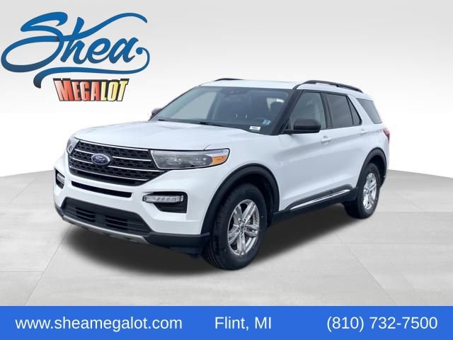 Used 2023 Ford Explorer XLT image 1