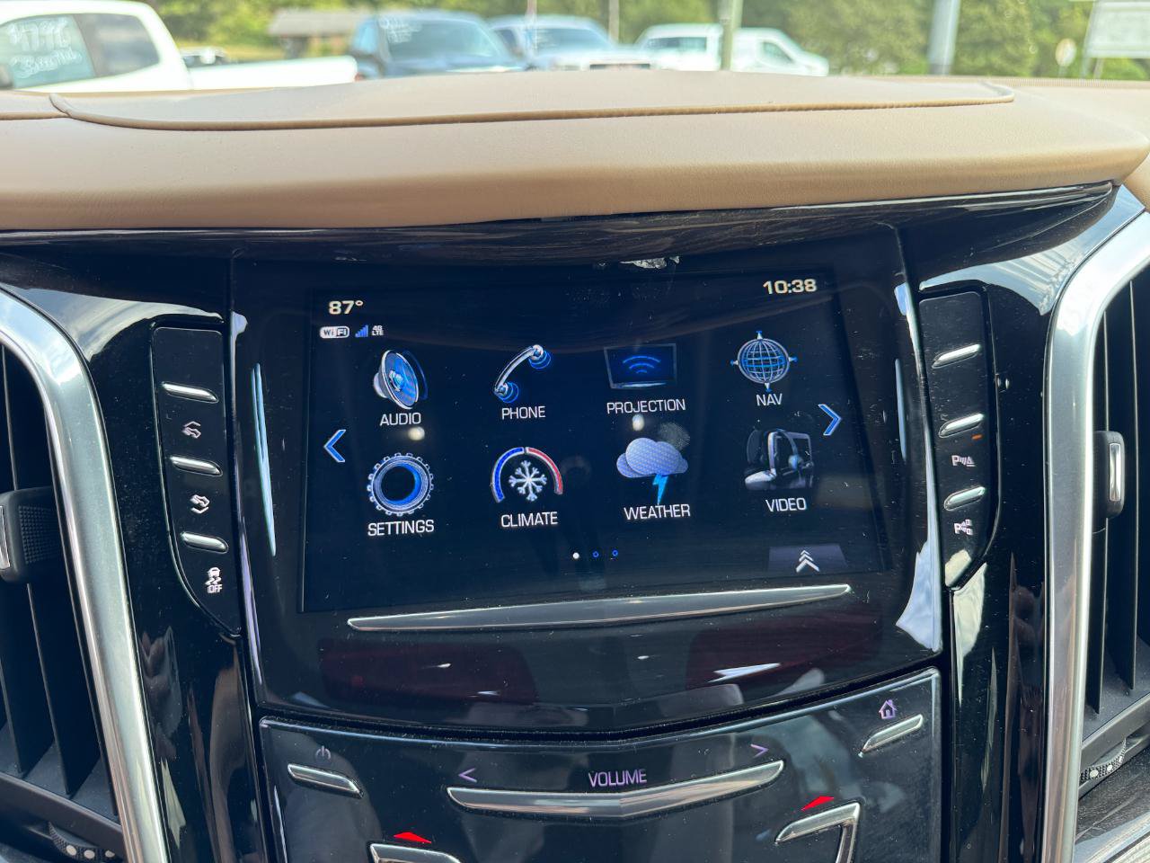 Used 2020 Cadillac Escalade ESV Platinum AWD/4WD image 54