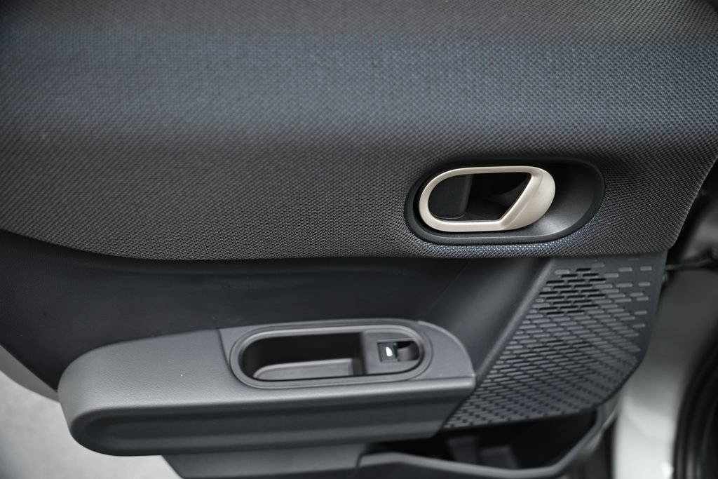 New 2026 MINI Cooper 4-Door Hardtop FWD image 22