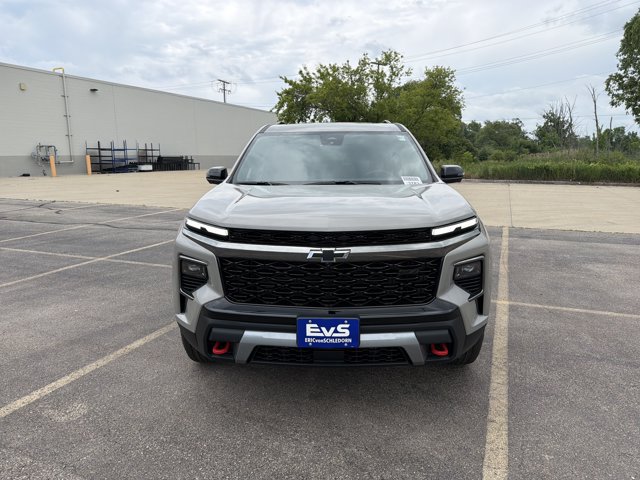 New 2026 Chevrolet Traverse Z71 w/ Driver Confidence Package AWD/4WD image 2