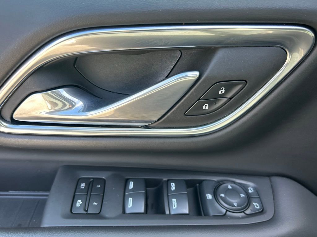 Used 2024 Chevrolet Tahoe LT image 30