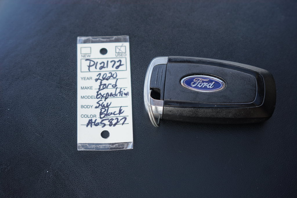 Used 2020 Ford Expedition Platinum AWD/4WD image 34