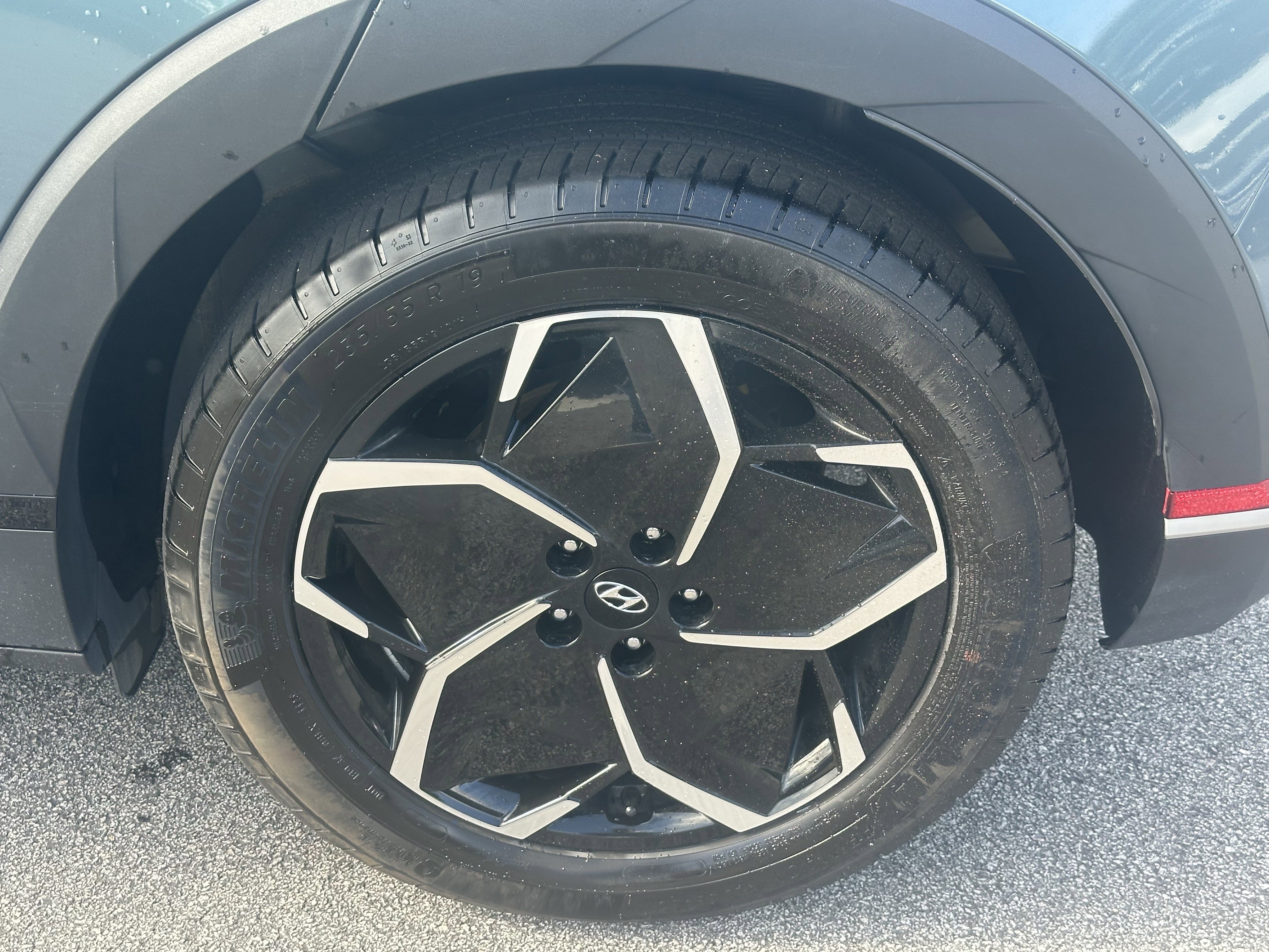 Used 2024 Hyundai Ioniq 5 SEL RWD image 18