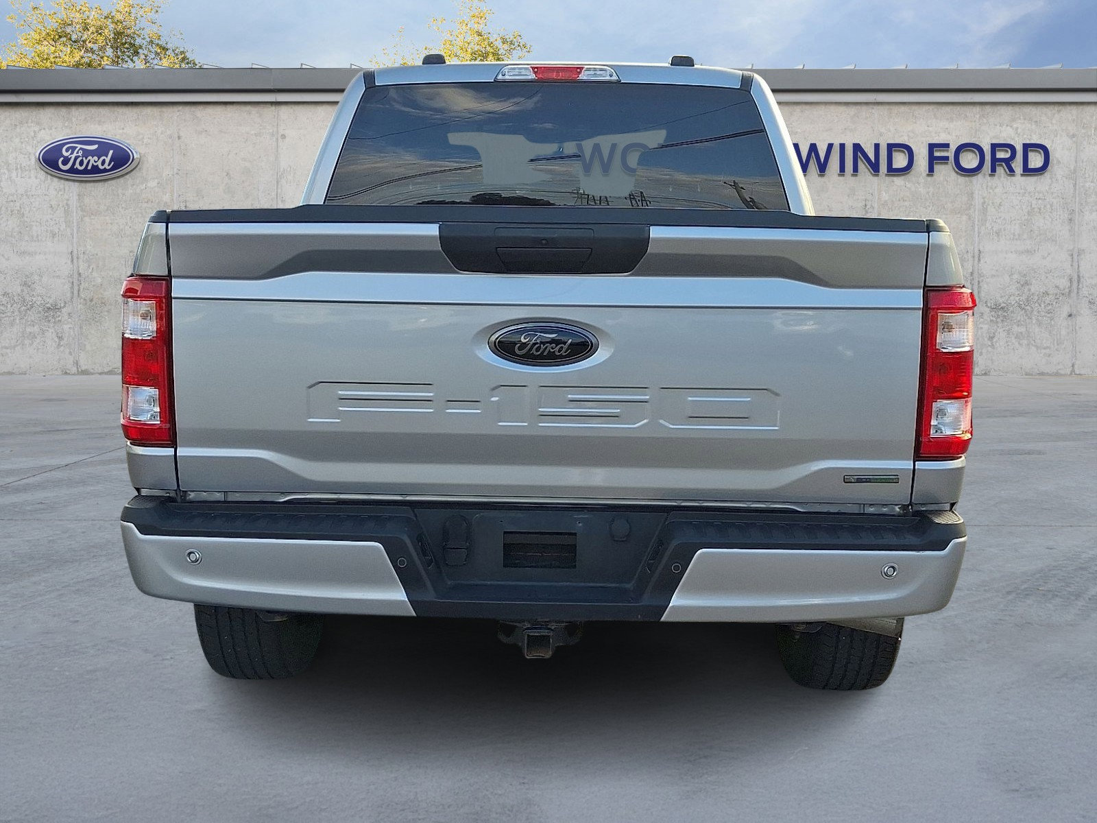 Certified 2022 Ford F150 XL w/ STX Black Appearance Package image 5