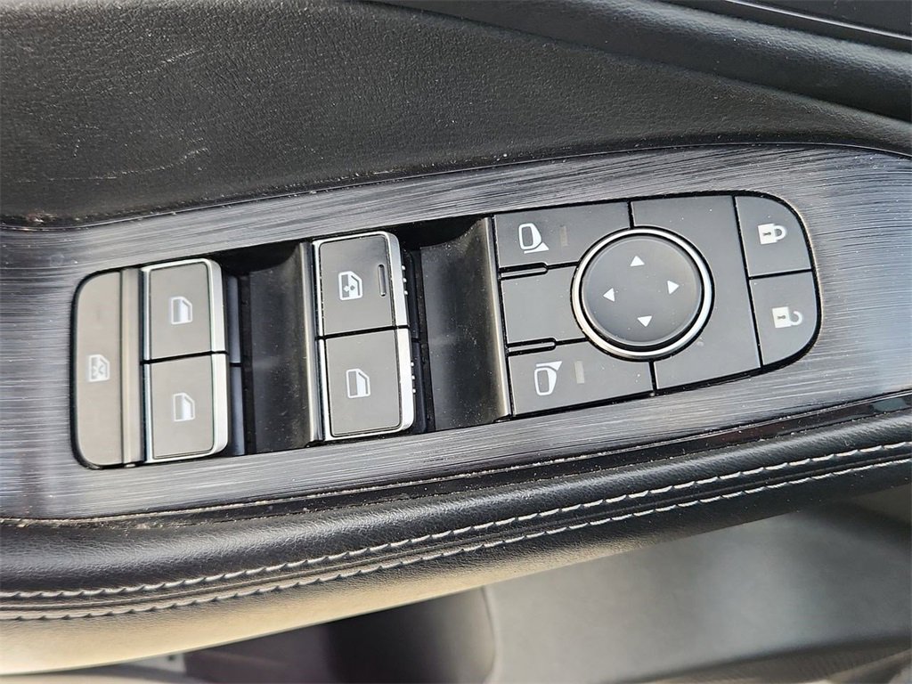 Used 2023 Nissan Rogue SL w/ SL Premium Package image 24