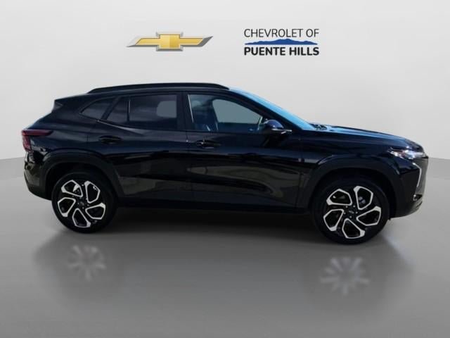 New 2026 Chevrolet Trax RS w/ Driver Confidence Package FWD image 9