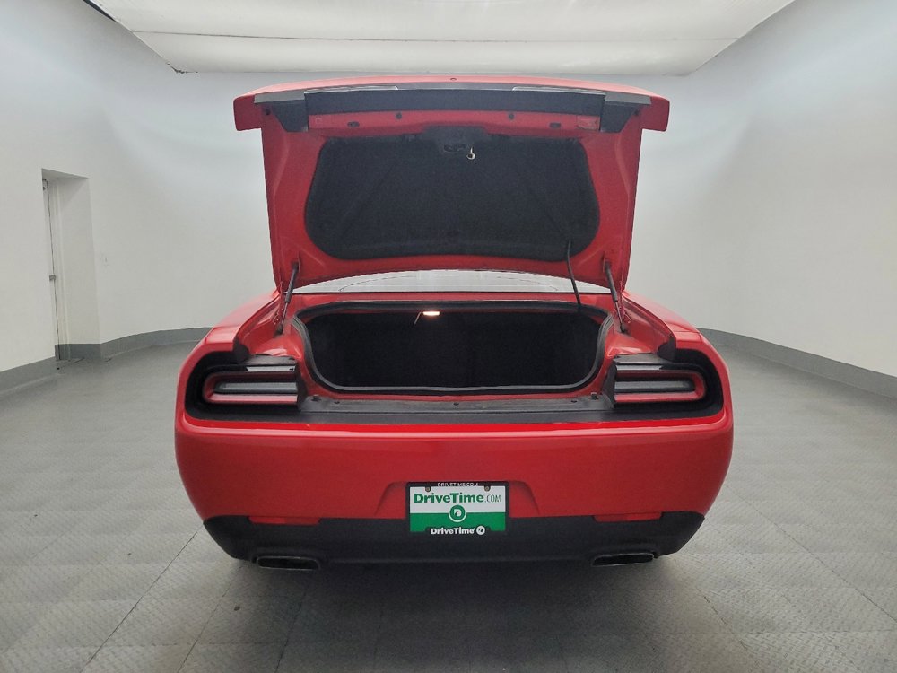 Used 2018 Dodge Challenger SXT Plus RWD image 29