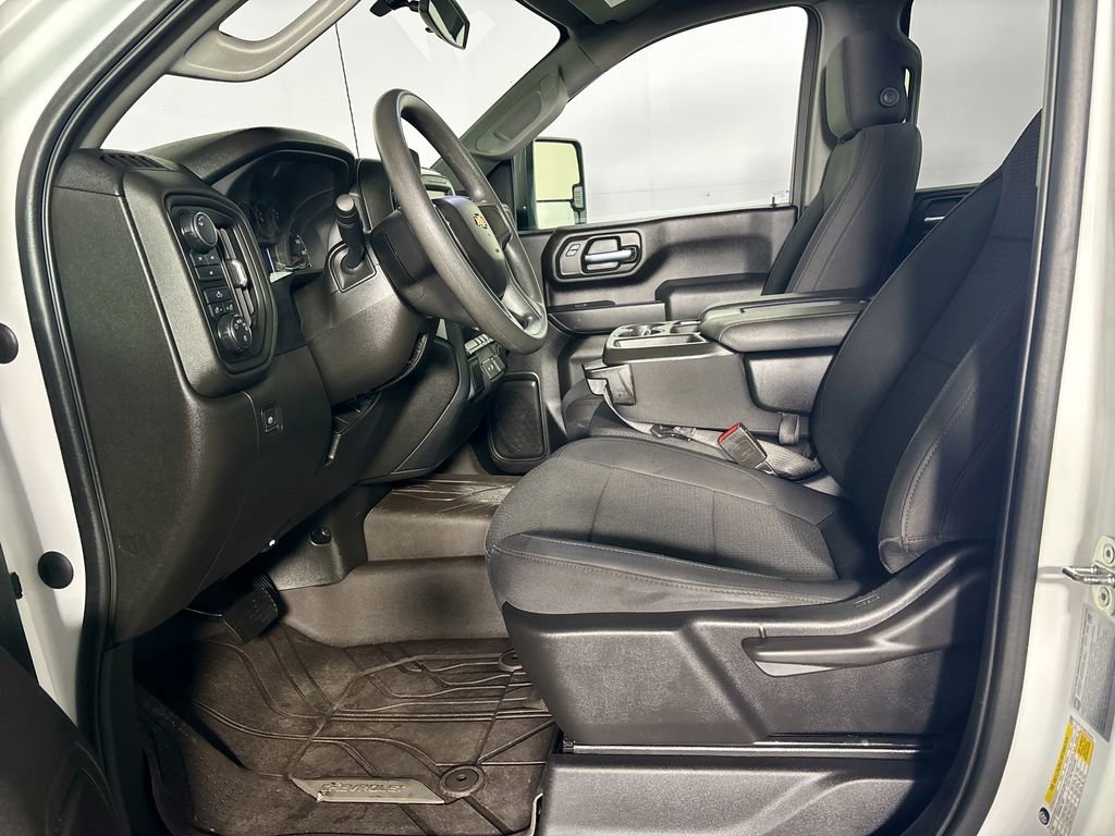Used 2022 Chevrolet Silverado 2500 W/T w/ WT Convenience Package image 11