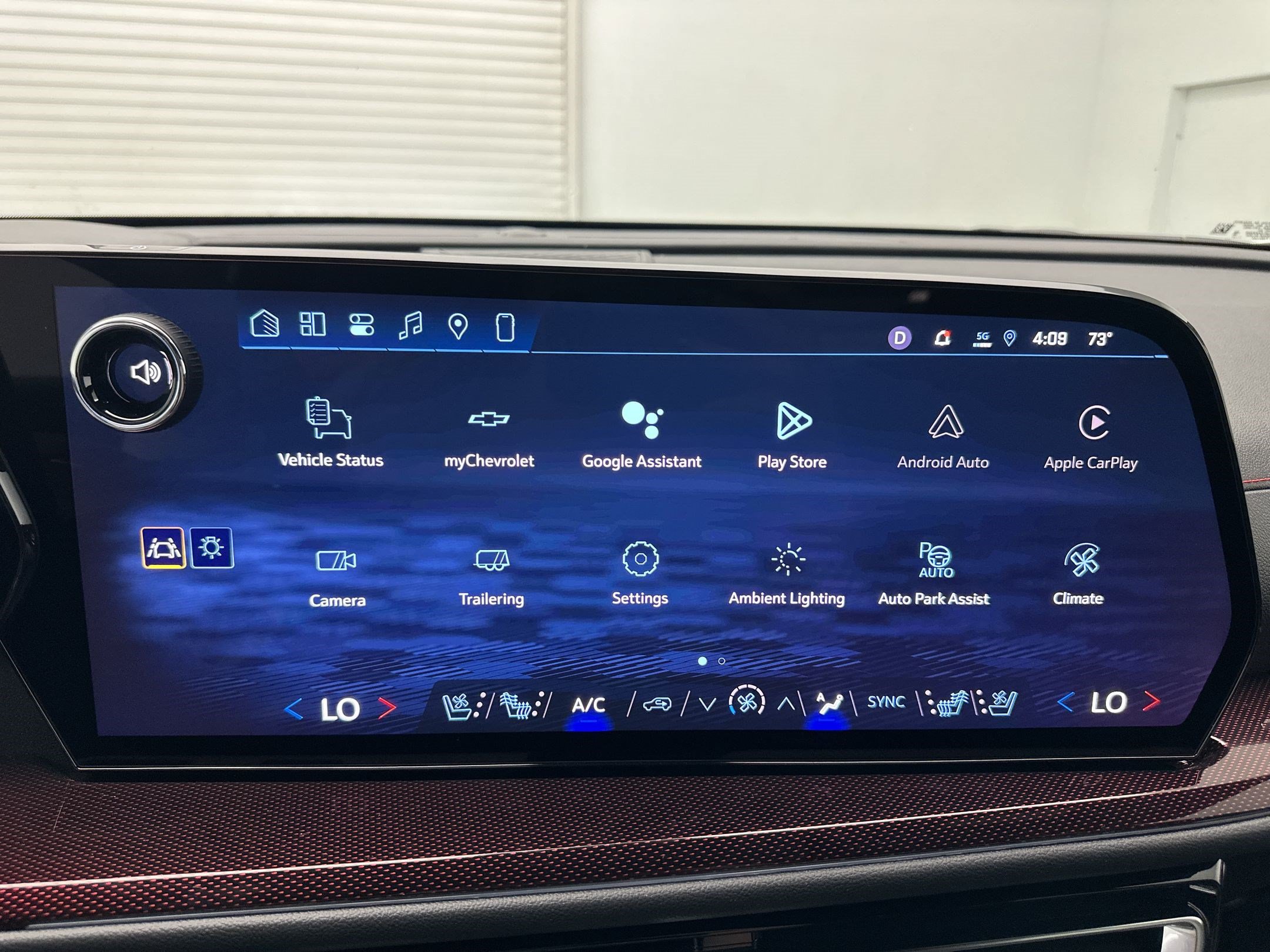 Certified 2026 Chevrolet Traverse RS AWD/4WD image 23