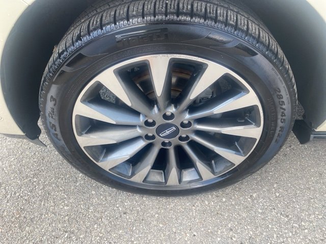 Used 2018 Lincoln Navigator Select w/ Technology Package image 10